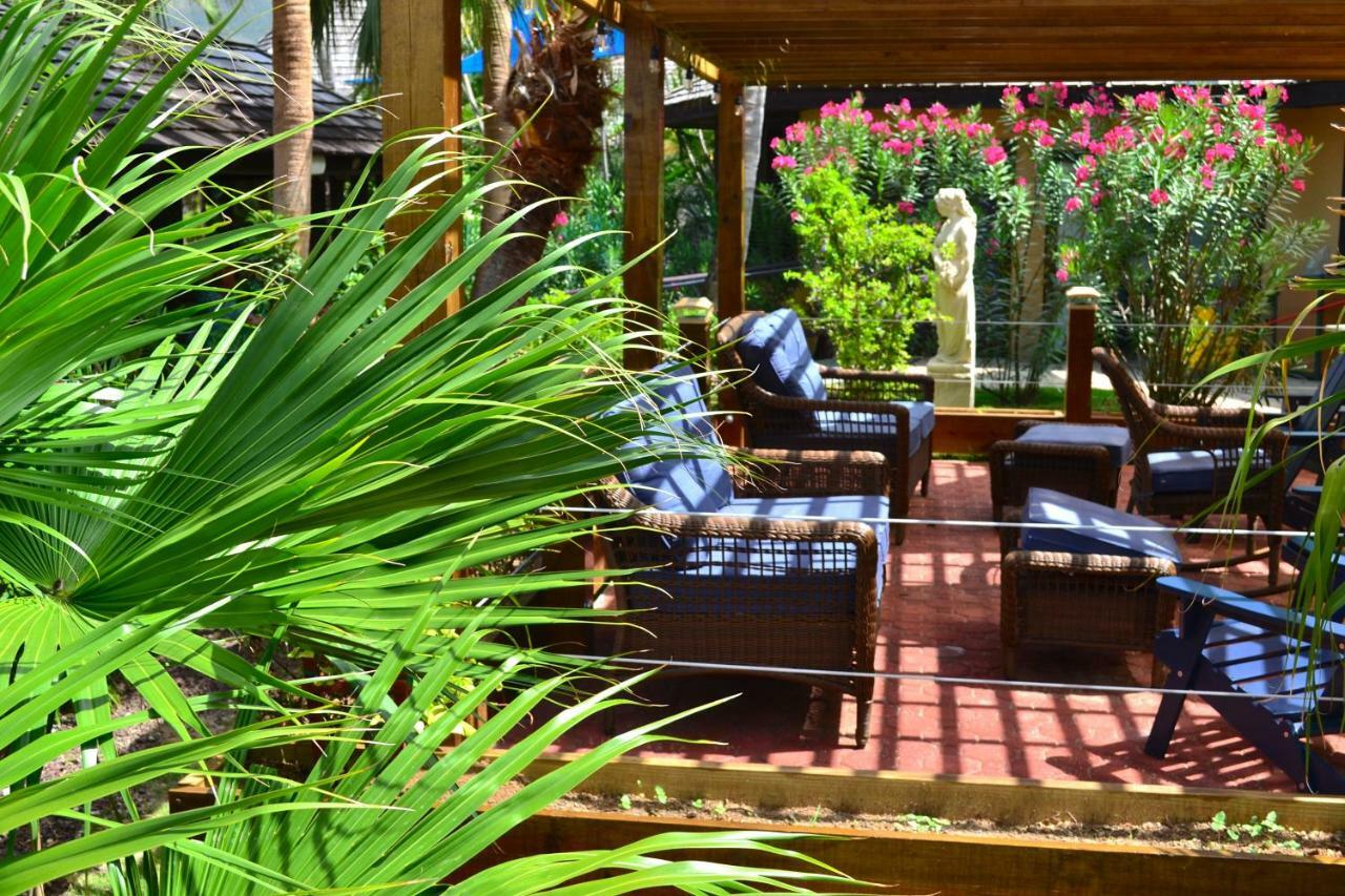 Emerald Beach Resort Altona Kültér fotó